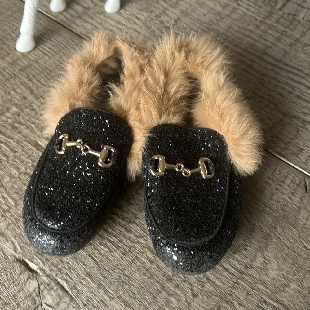 Lola + The Boys Glitter Loafers with Faux Fur Toddler 12